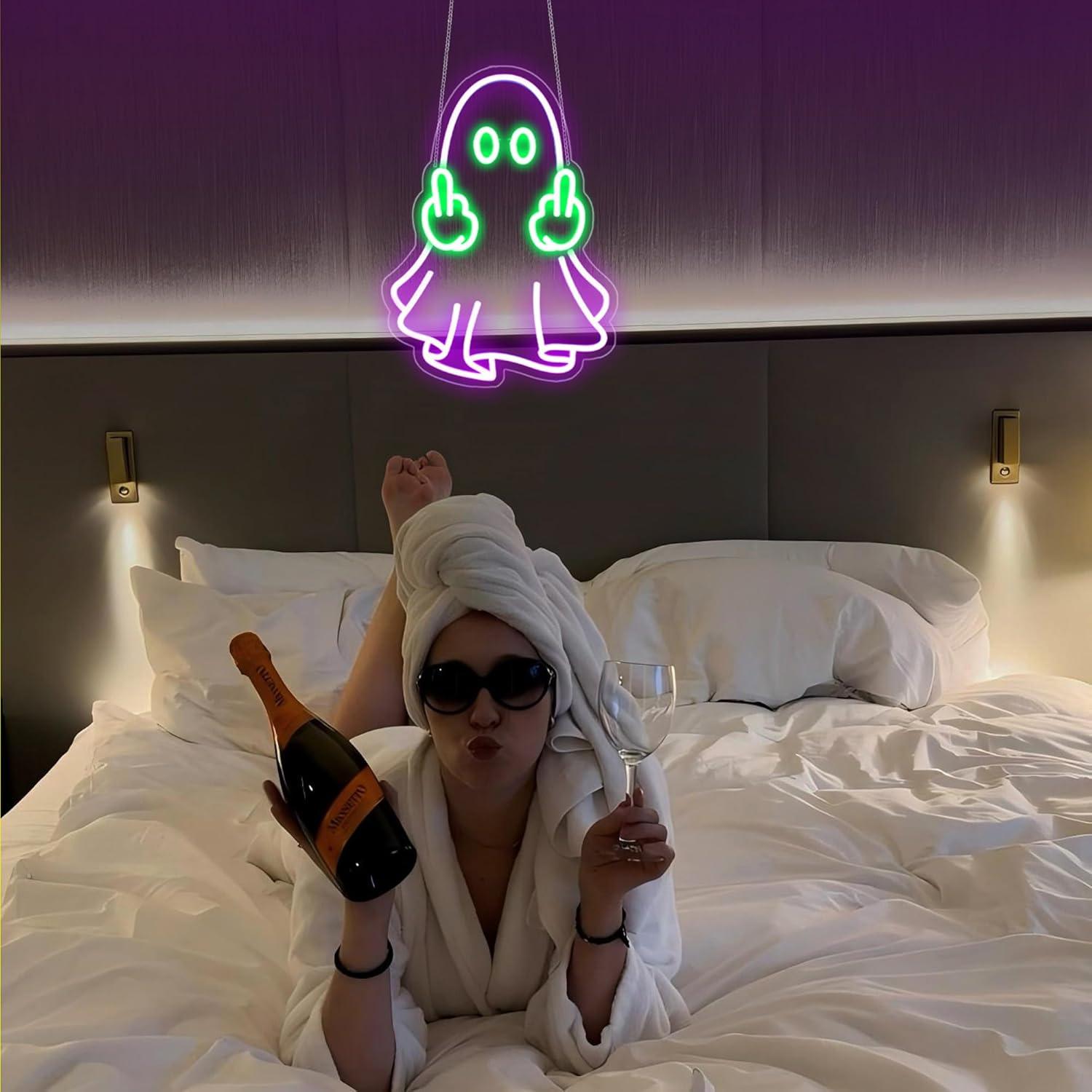 ป้ายไฟนีออนรูปผี ใช้พลังงานจาก - Home Bar Signs บทวิจารณ์และราคา